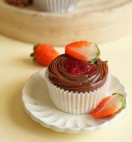 attachment-https://moonbakes.co.in/wp-content/uploads/2022/08/Milk-chocolate-strawberry-cupcake-458x493.jpg